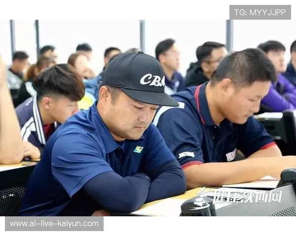 棒球俱乐部加强教练员继续教育提升执教能力，棒球教练证怎么考